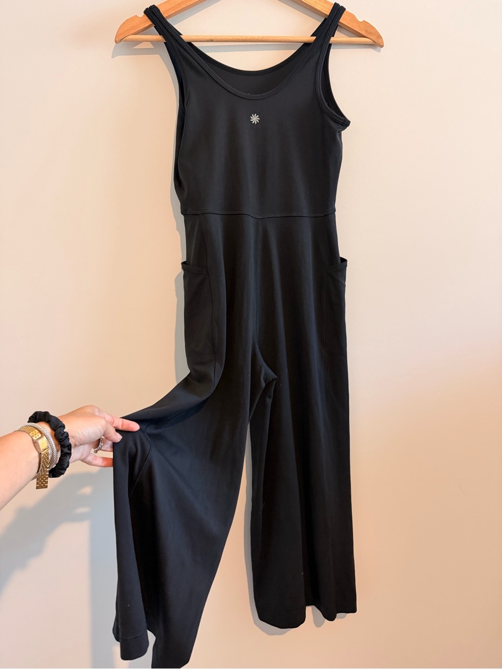 Athleta Girls Stash Your Treasures Jumpsuit with Pockets Size Medium